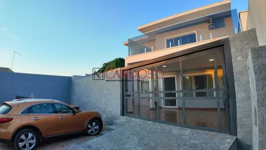 Casa com 3 Quartos à venda, 280m² no Setor Habitacional Arniqueira, Brasília