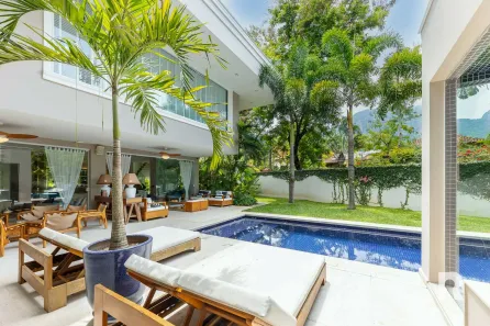 Casa de Condomínio com 4 Quartos à venda, 700m² no Itanhangá, Rio de Janeiro