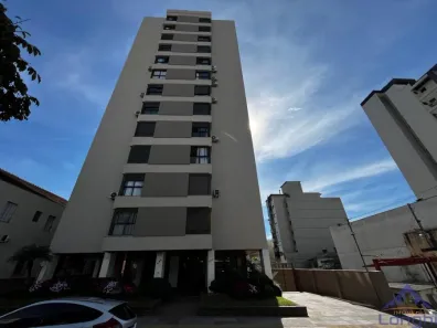Apartamento com 3 Quartos para alugar, 140m² no Centro, Caxias do Sul