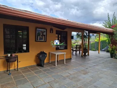 Casa com 4 Quartos à venda, 220m² no Parque Jardim Amanda, Nova Lima