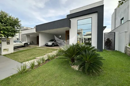 Casa de Condomínio com 3 Quartos à venda, 300m² no Aponiã, Porto Velho