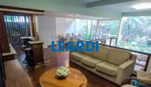 Sobrado com 4 Quartos à venda, 337m² no Vila Mariana, São Paulo