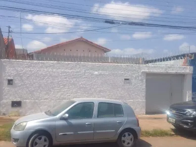 Casa com 5 Quartos para alugar, 222m² no Monte Castelo, Teresina