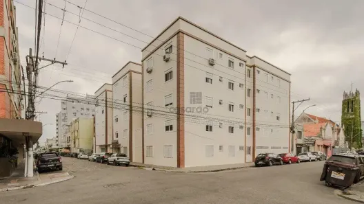 Apartamento com 2 Quartos para alugar, 60m² no Centro, Pelotas