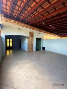 Casa com 3 Quartos para alugar, 272m² no Morada do Sol, Americana