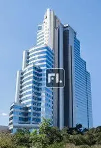 Sala Comercial para alugar, 163m² no Green Valley Alphaville, Barueri