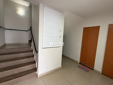 Apartamento com 2 Quartos à venda, 48m² no Loteamento Residencial Pequis, Uberlândia