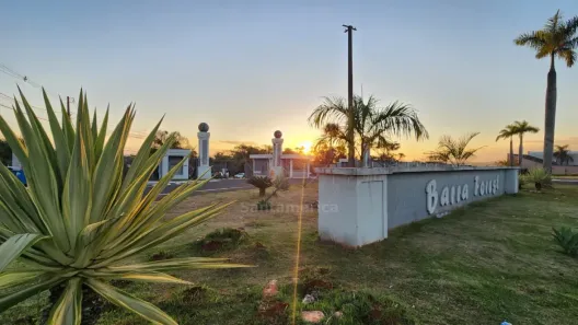 Casa de Condomínio com 3 Quartos à venda, 140m² no Parque Leblon, Londrina