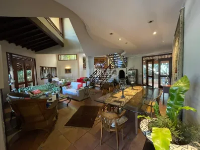 Casa de Condomínio com 4 Quartos à venda, 675m² no Bairro das Palmeiras, Campinas