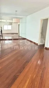 Sobrado com 4 Quartos à venda, 300m² no Pacaembu, São Paulo