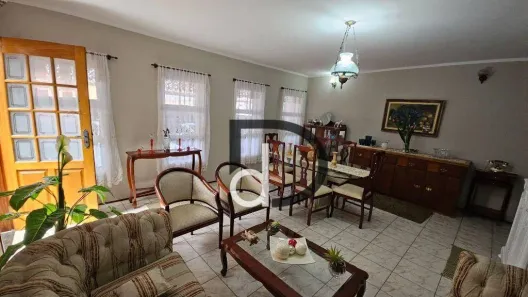 Casa com 3 Quartos à venda, 177m² no Santa Rosa, Vinhedo