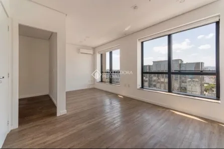 Sala Comercial para alugar, 72m² no Centro Histórico, Porto Alegre