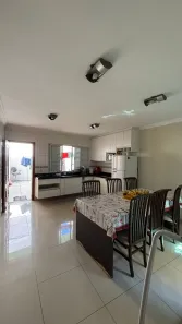 Casa com 3 Quartos para alugar, 196m² no Vila Conde do Pinhal, São Paulo