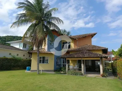 Casa de Condomínio com 3 Quartos à venda, 210m² no Piratininga, Niterói