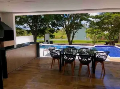 Casa de Condomínio com 3 Quartos à venda, 200m² no Condomínio Riviera de Santa Cristina XIII, Paranapanema