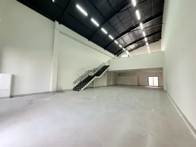 Ponto Comercial para alugar, 334m² no Nova Americana, Americana