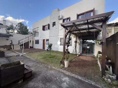 Casa com 3 Quartos à venda, 138m² no Nossa Senhora da Saúde, Caxias do Sul