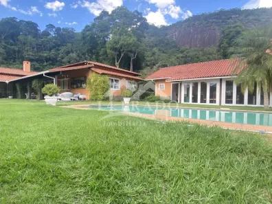 Casa com 6 Quartos à venda, 650m² no Itaipava, Petrópolis