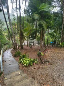 Fazenda/Sítio com 4 Quartos à venda, 2000m² no , Paraibuna