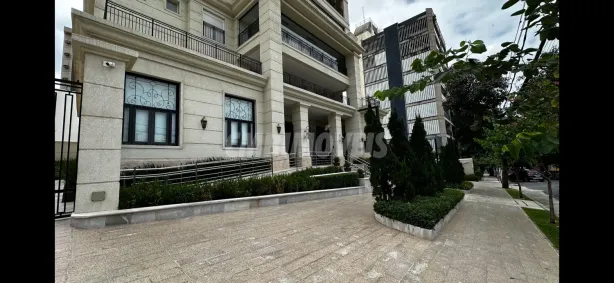 Apartamento com 4 Quartos à venda, 256m² no Centro, Campinas