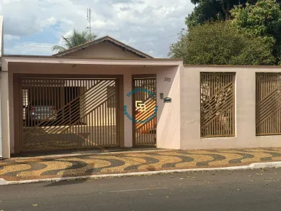 Casa com 3 Quartos à venda, 133m² no Jardim Eroísi, Leme