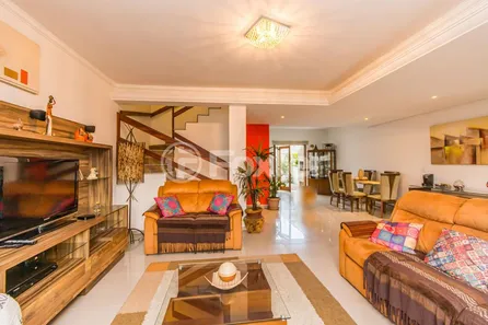 Casa com 3 Quartos à venda, 170m² no Hípica, Porto Alegre