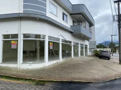 Sala Comercial para alugar, 380m² no Jaraguá Esquerdo, Jaraguá do Sul