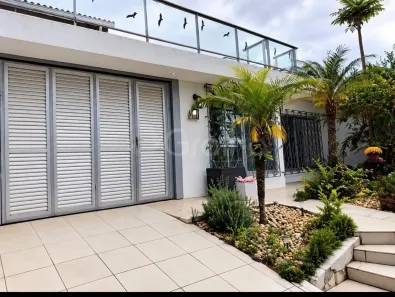 Casa com 2 Quartos à venda, 150m² no Bom Abrigo, Florianópolis