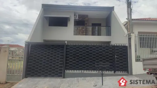 Sobrado com 3 Quartos à venda, 197m² no Vila Santa Helena, Presidente Prudente