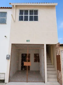 Casa com 2 Quartos para alugar, 77m² no Ellery, Fortaleza