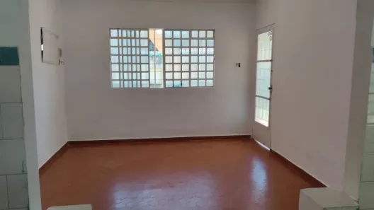 Casa com 1 Quarto para alugar, 75m² no Somel, Itaguaí