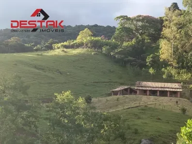 Fazenda/Sítio com 3 Quartos à venda, 41000m² no , Joanópolis