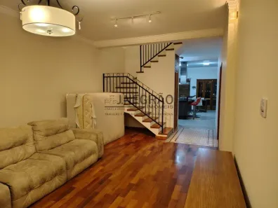 Sobrado com 3 Quartos à venda, 225m² no Vila Moinho Velho, São Paulo