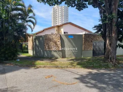 Imóvel Comercial com 8 Quartos à venda, 327m² no Jardim das Nações, Taubaté