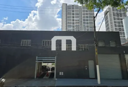 Galpão/Depósito/Armazém para alugar, 200m² no Quinta da Paineira, São Paulo