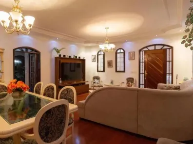 Casa com 5 Quartos à venda, 351m² no Jardim Roberto, Osasco