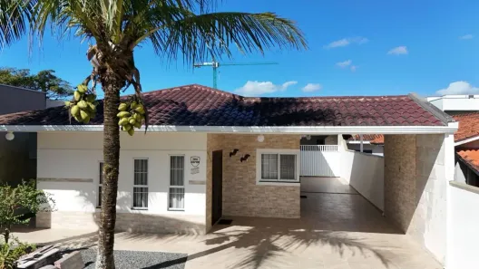 Casa com 3 Quartos à venda, 152m² no Barra do Saí, Itapoá