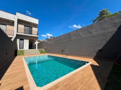Casa com 3 Quartos para alugar, 170m² no Jardim Centenário, Atibaia
