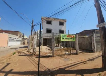 Sobrado com 6 Quartos à venda, 320m² no Areal, Brasília