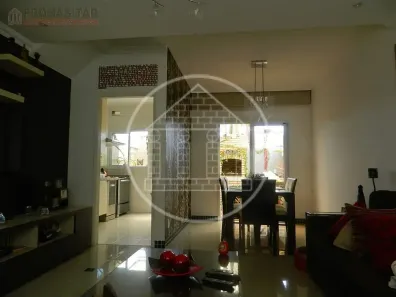 Casa com 3 Quartos à venda, 116m² no Vila Marari, São Paulo