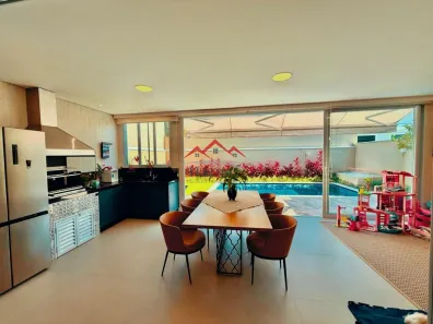 Casa com 3 Quartos para alugar, 243m² no Jardim Novo Mundo, Jundiaí