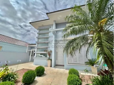 Casa com 3 Quartos à venda, 123m² no Niterói, Canoas
