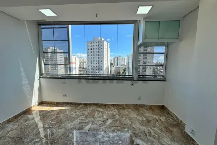 Sala Comercial à venda, 40m² no Vila Pedro Moreira, Guarulhos