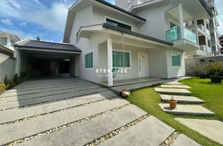 Casa com 4 Quartos à venda, 260m² no Armação da Piedade, Governador Celso Ramos