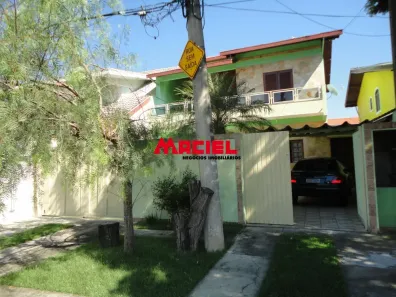 Casa com 2 Quartos à venda, 135m² no Jardim Alvorada, São José dos Campos