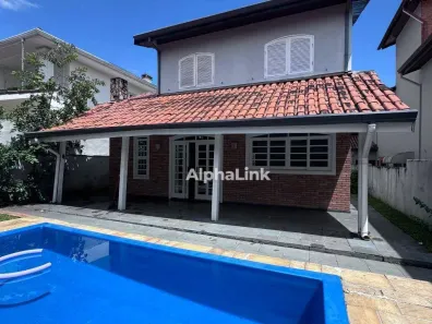 Casa de Condomínio com 4 Quartos para alugar, 315m² no Alphaville, Santana de Parnaíba