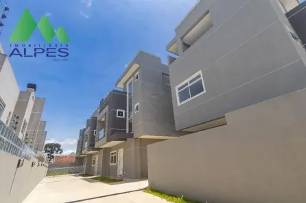 Sobrado com 3 Quartos à venda, 125m² no Bairro Alto, Curitiba