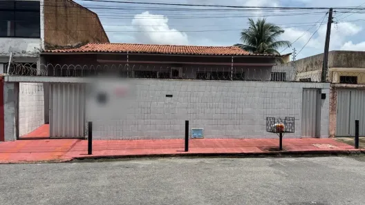 Casa com 4 Quartos à venda, 268m² no Parangaba, Fortaleza