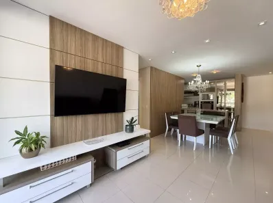 Apartamento com 3 Quartos à venda, 122m² no Itacorubi, Florianópolis