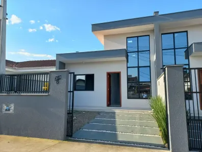 Casa com 3 Quartos à venda, 70m² no Aventureiro, Joinville